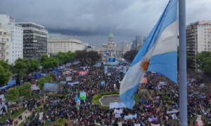 marcha uni mesa de trabajo 1